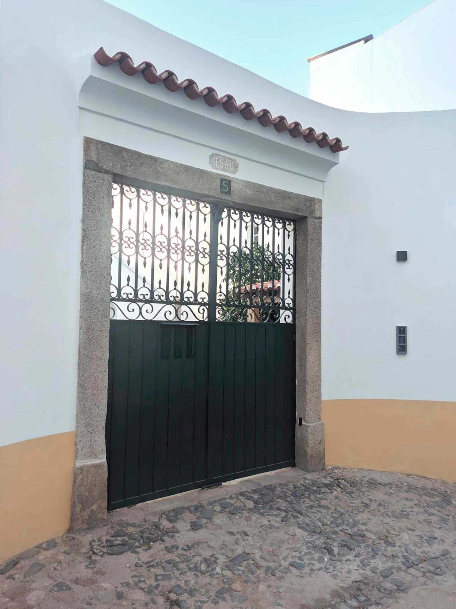 Casa Patio Do Megue Daire Évora Dış mekan fotoğraf